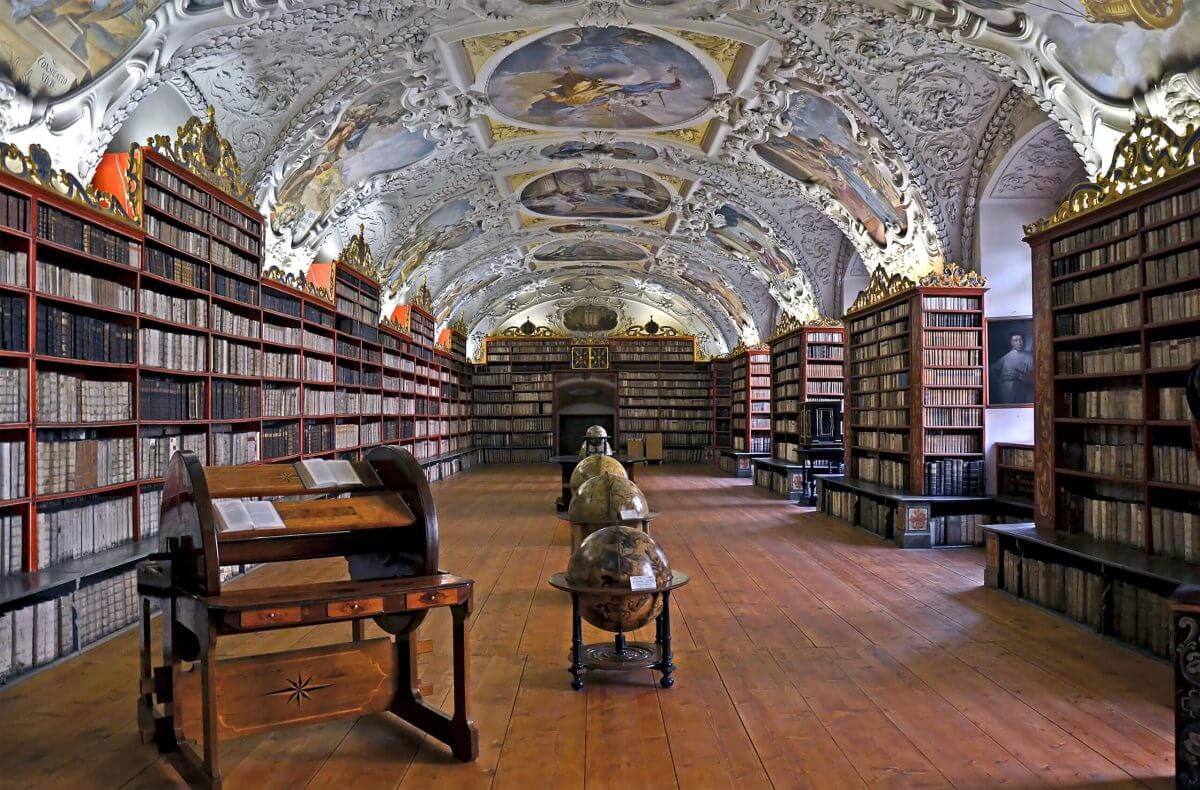 strahov-library
